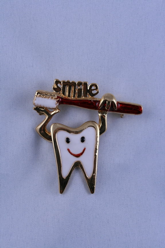 Teeth Tooth Brooch Pins Enamel Health Logo Toothbrush Pin Dentist Badge Brooches