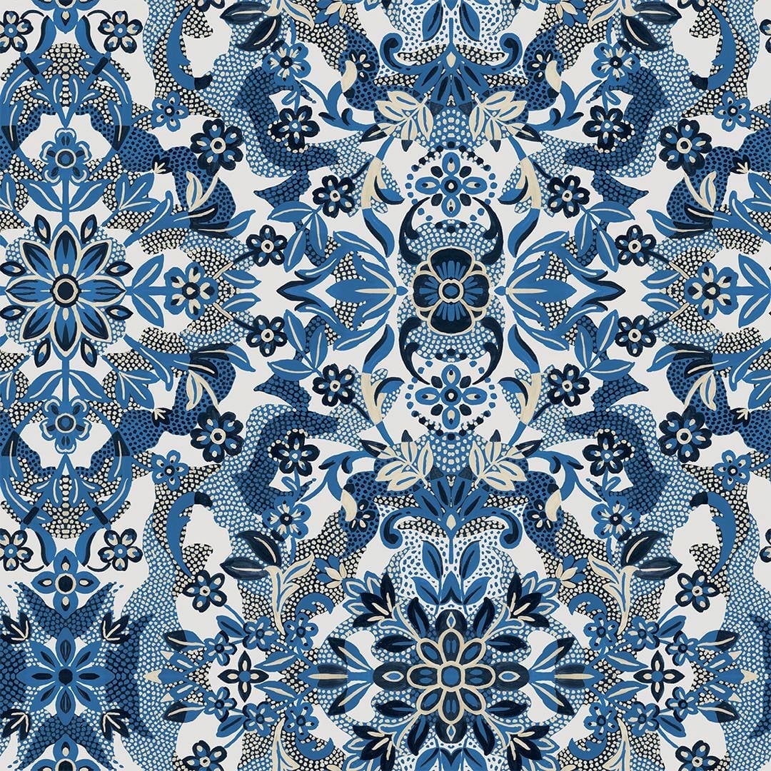 Tempaper Ornate Medallion Blue Sapphire Peel and Stick Wallpaper, 20.5" x 16.5'