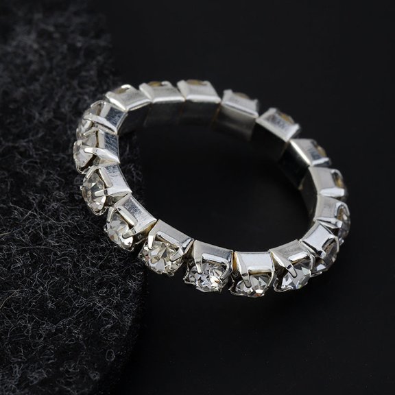 Women's Sparkling Claw Chain Ring Adjustable Elastic Band for Secure Feel One Size Fits Most Fashion Jewelry Ring