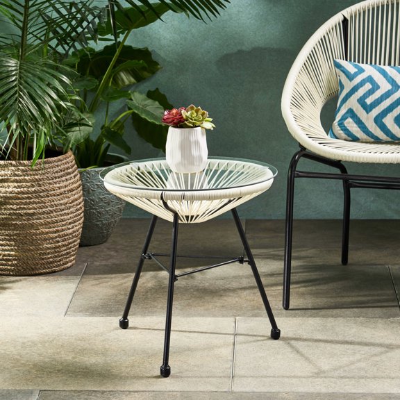 Tempered Glass Top for Safety / Stable Table for Summer Drinks