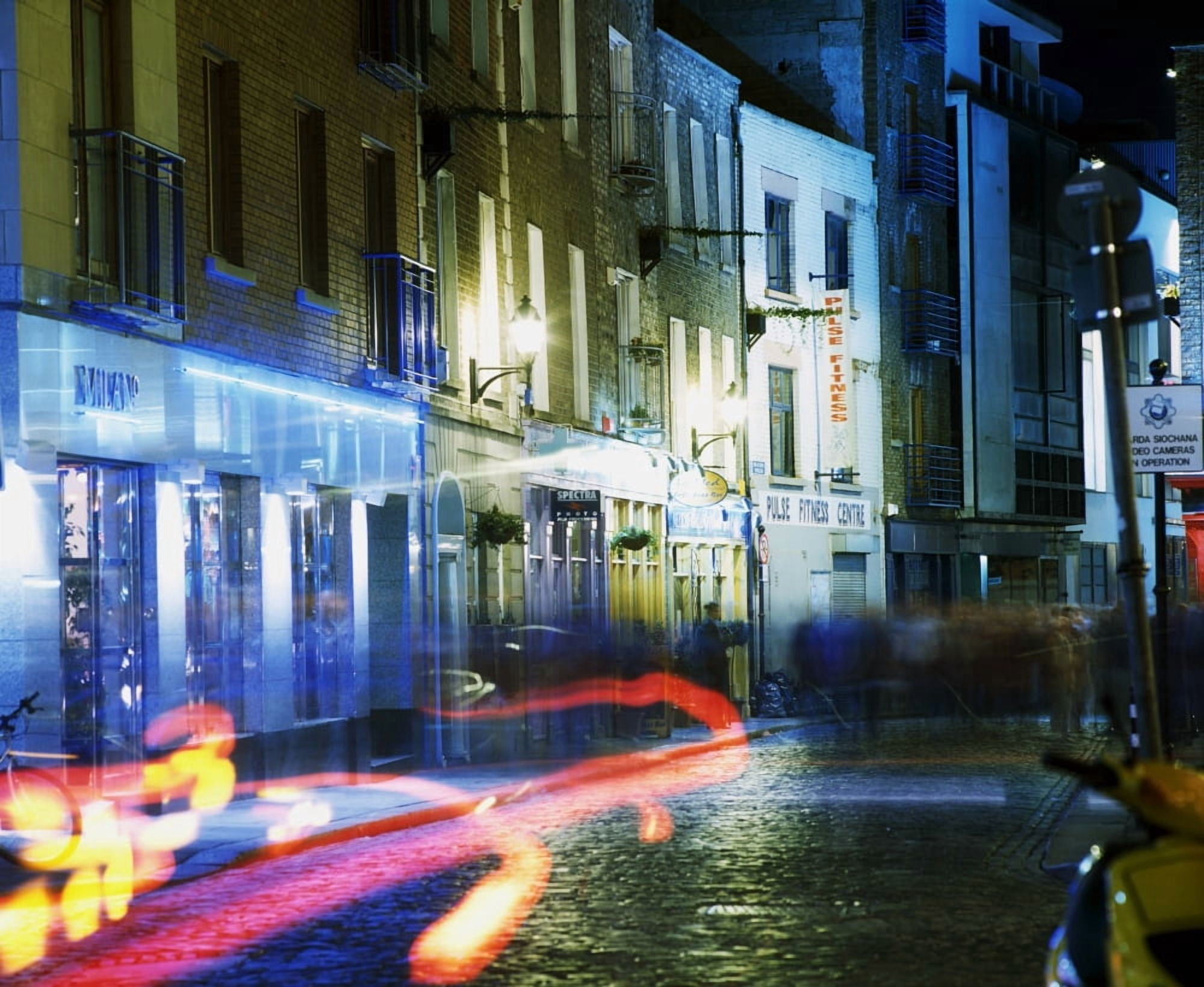 Temple Bar Dublin Co Dublin Ireland Canvas Art - The Irish Image Collection Design Pics (17 x 13)