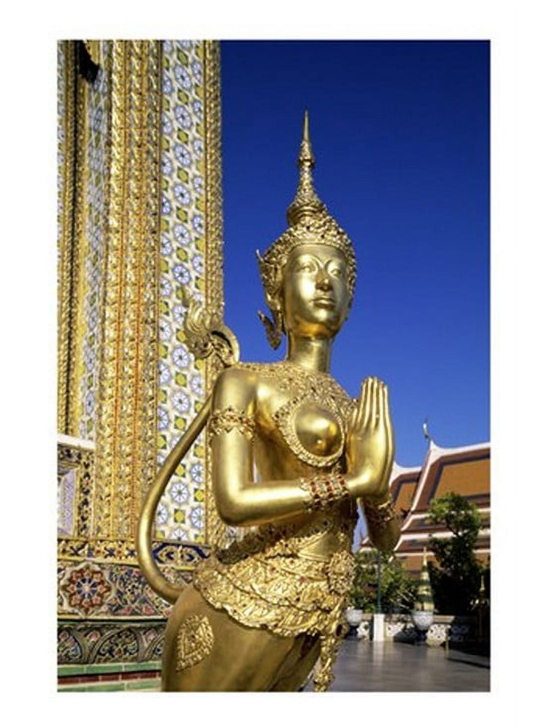 Temple of the Emerald Buddha Bangkok Thailand Canvas Art - (18 x 24)