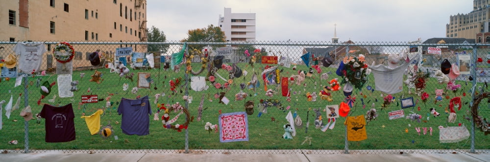 Temporary Memorial for 1995 Oklahoma City Bombing with flags pictures and personal notes on fence Canvas Art - Panoramic Images (36 x 12)
