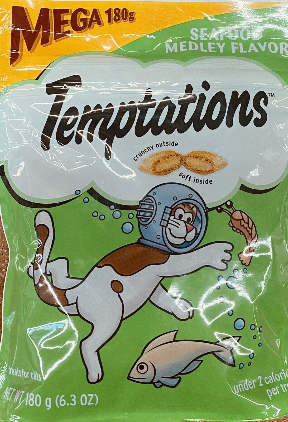 Temptations Classic Crunchy & Soft Adult Cat Treats Seafood Medley 6.3