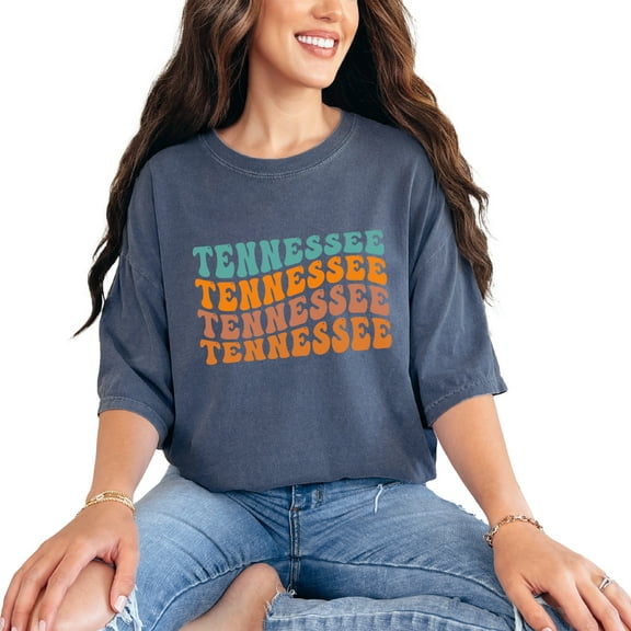 Tennessee, USA State Themed, Groovy Retro Wavy Text, Denim Comfort Colors T-Shirt, Small