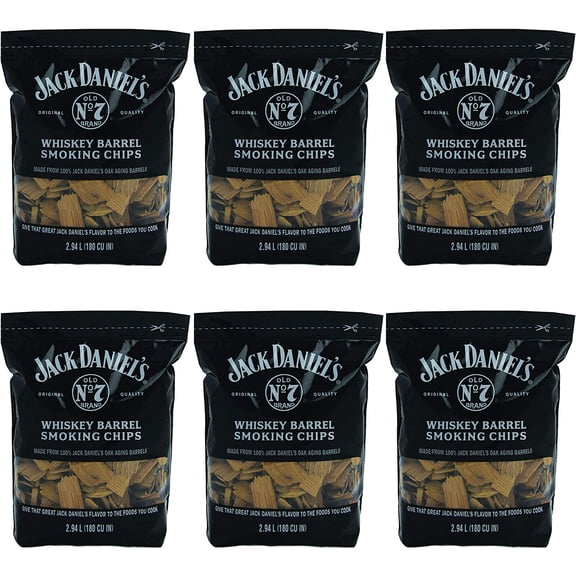 Tennessee Whiskey Barrel Smoking Oak Wood Chips for Charcoal, Gas, or Electric Grills and Smokers, 180 Cubic Inches (6 Pack)