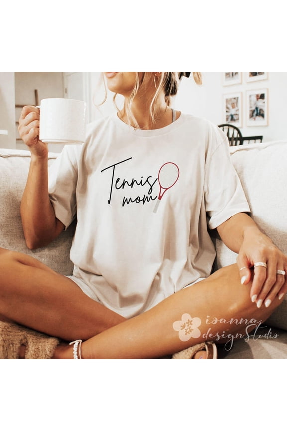 Tennis Mom Minimalist Shirt Trendy Cute Tennis Mom T-Shirt Sporty Tennis apparel Tennis Lover tee Mothers day Birthday mom Sweatshirt All Size S-5XL