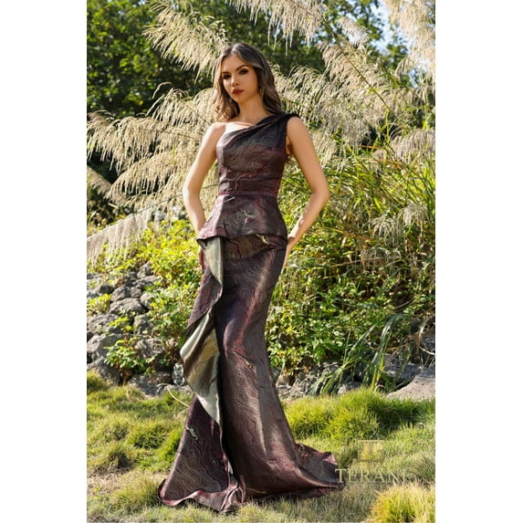 Terani Couture 252E5159 Peplum Fitted Bodycon Long evening elegant Gown – Formal Dress Elegance Wine Burgundy Gold 18