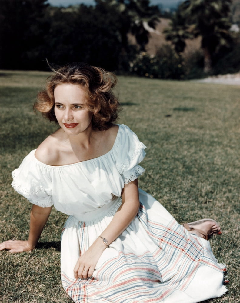 Teresa Wright Canvas Art - (16 x 20)