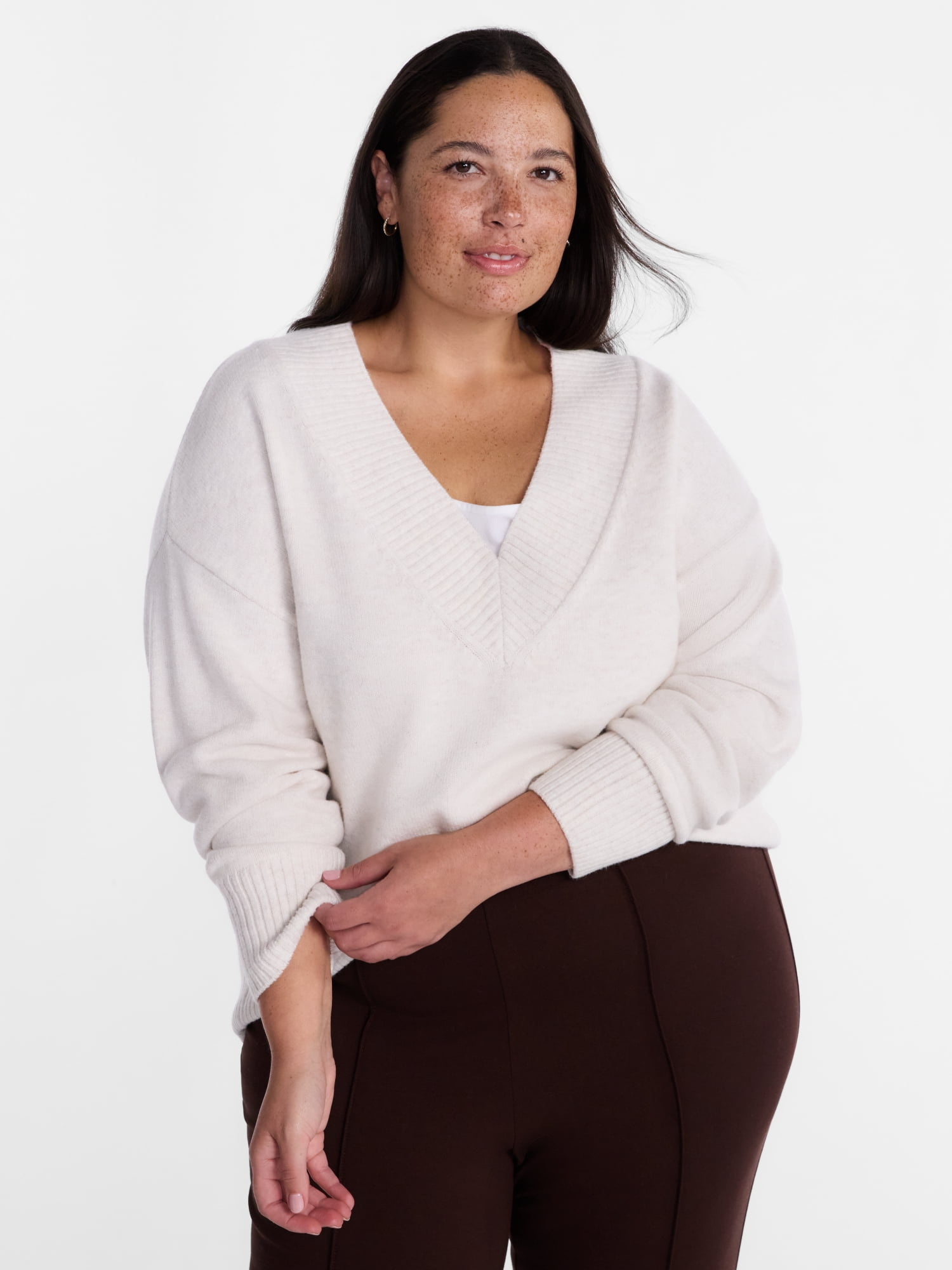Terra & Sky Women's Plus Deep V-Neck Sweater with Long Sleeves, Midweight, Sizes 0X-5X