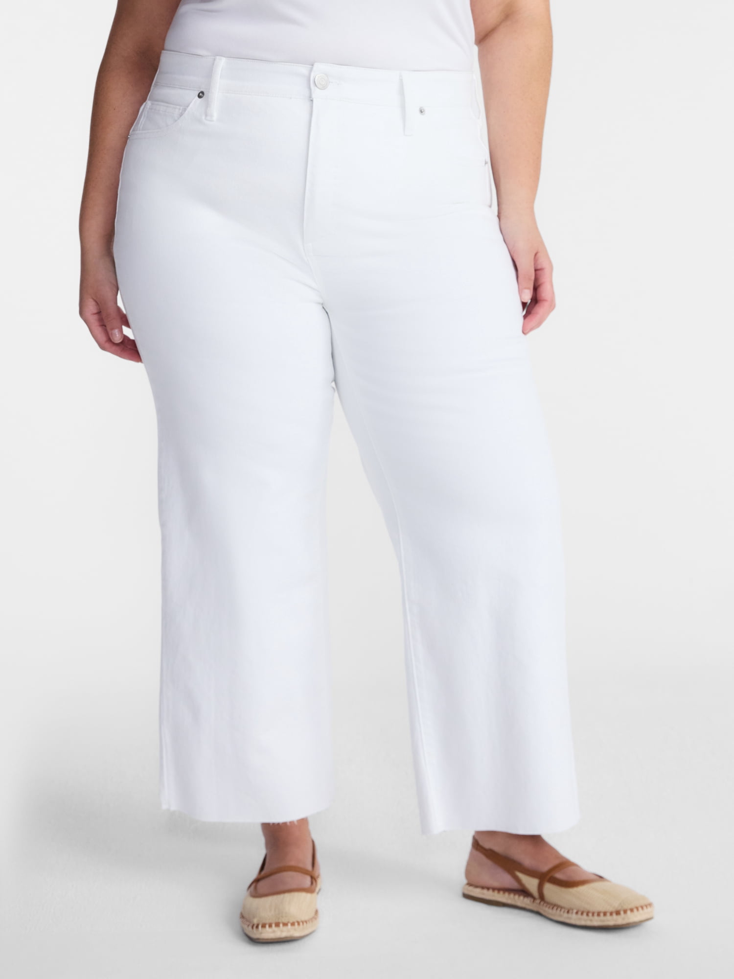 Terra & Sky Women's Plus Mid Rise Wide Leg Ankle Cut Hem Jeans, 26" Inseam, Sizes 16W-24W
