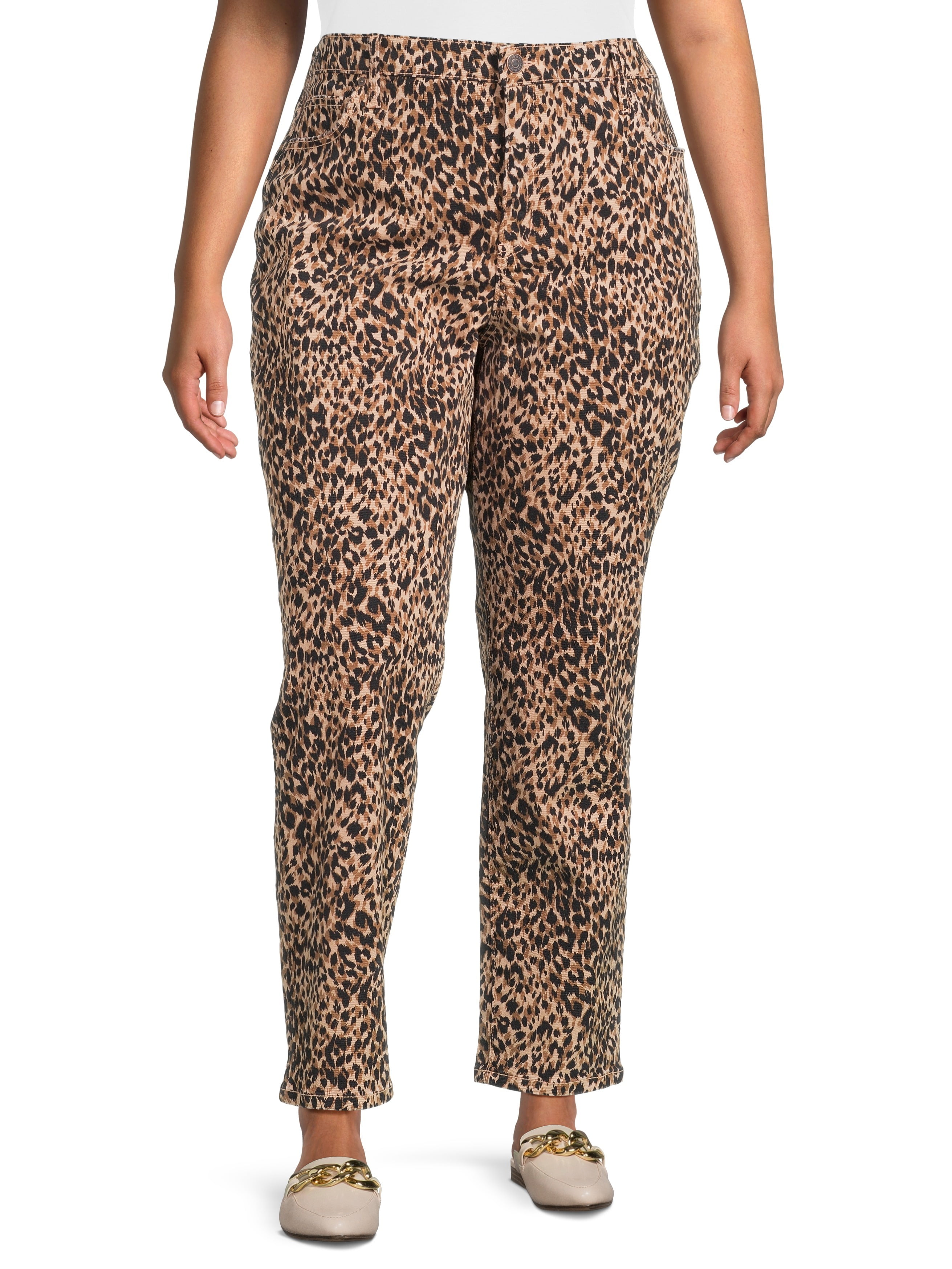 Women's Plus Size Core Straight Leg Jeans, Available in Regular and Petite
