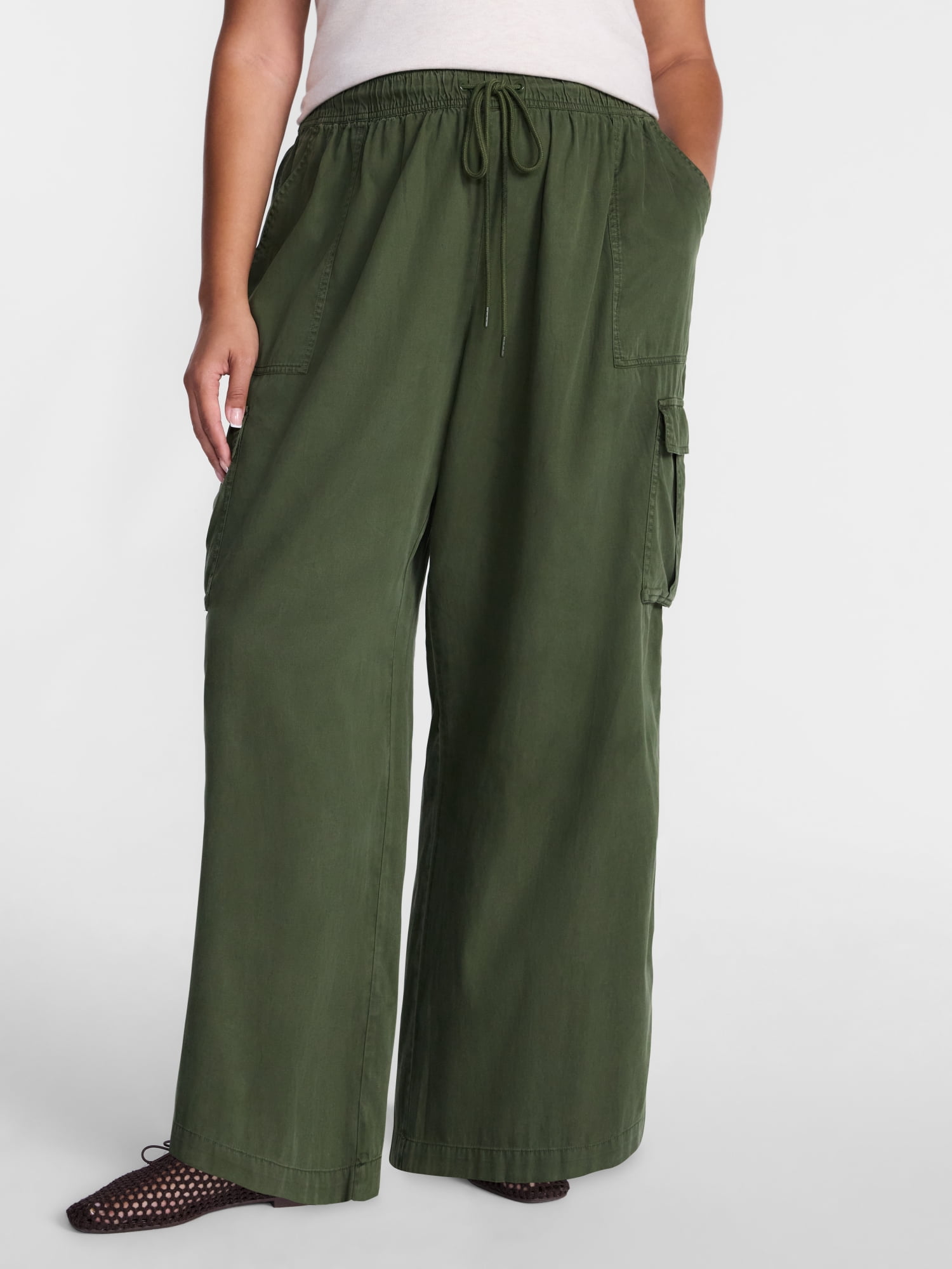 Terra & Sky Women's Plus Cropped Cargo Wide Leg Pants, Sizes 0X-4X
