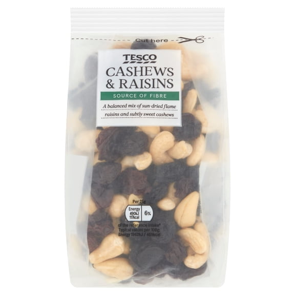Tesco Cashews & Raisins 200g, Imported from Britain