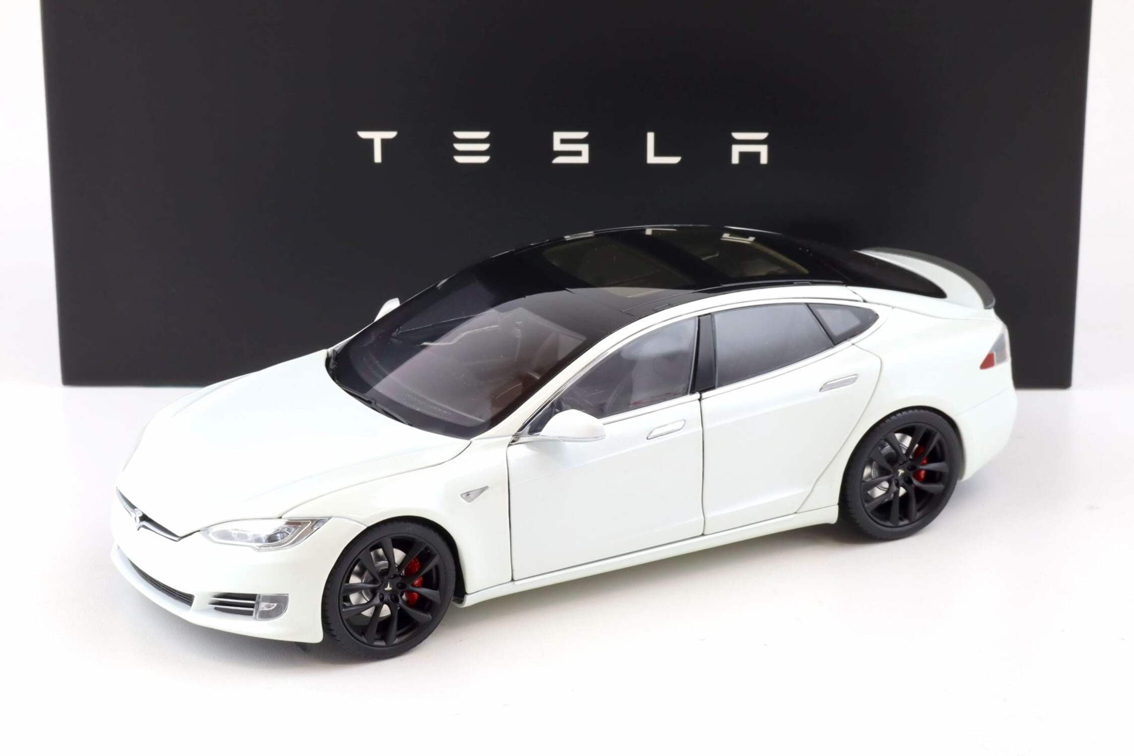 Tesla Car Play Vehicles, Diecast Pearl White - Walmart.com