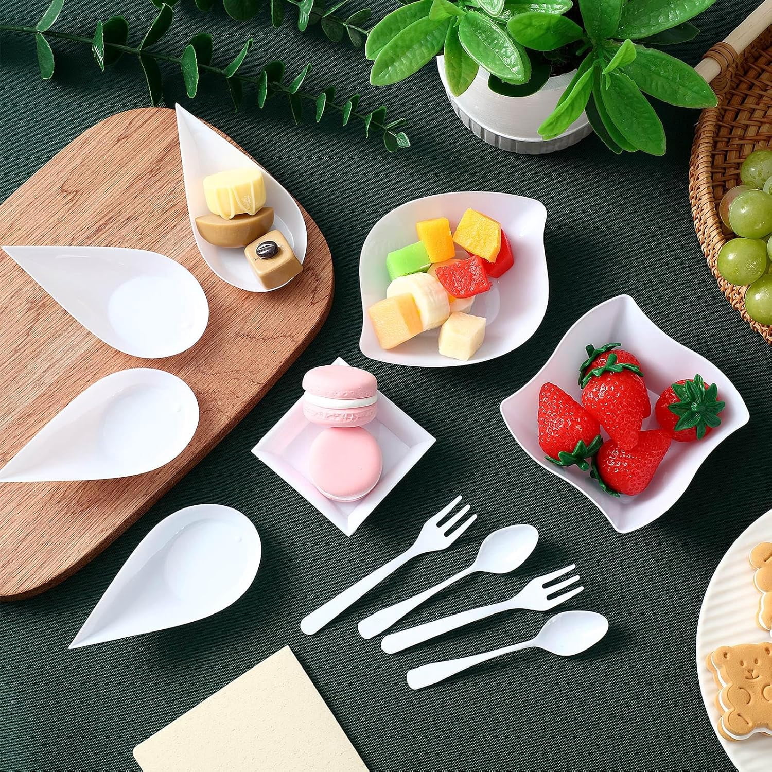 Tessco 800 Pcs Mini Appetizer Plates Set Including 400 Disposable ...