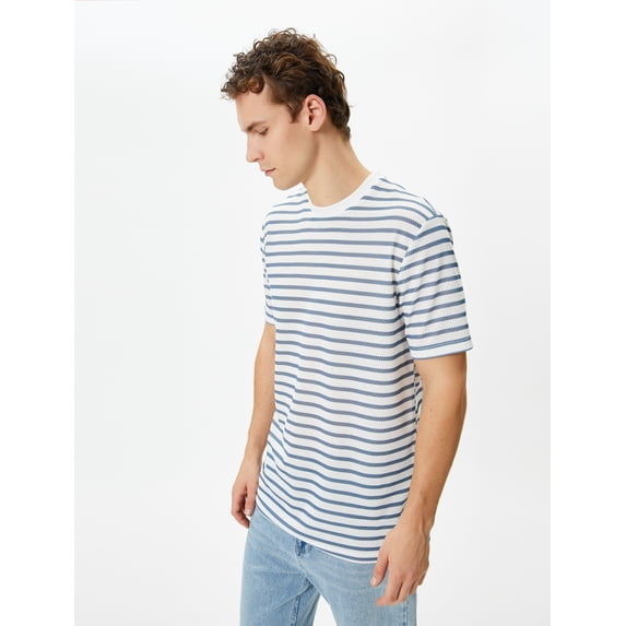 Textured Basic Crew Neck Slim Fit T-Shirt
