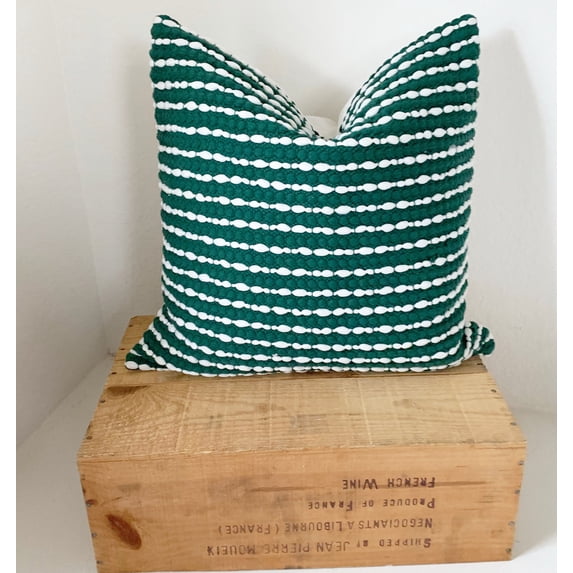 Textured Boucle Handwoven Decorative Pillow Green