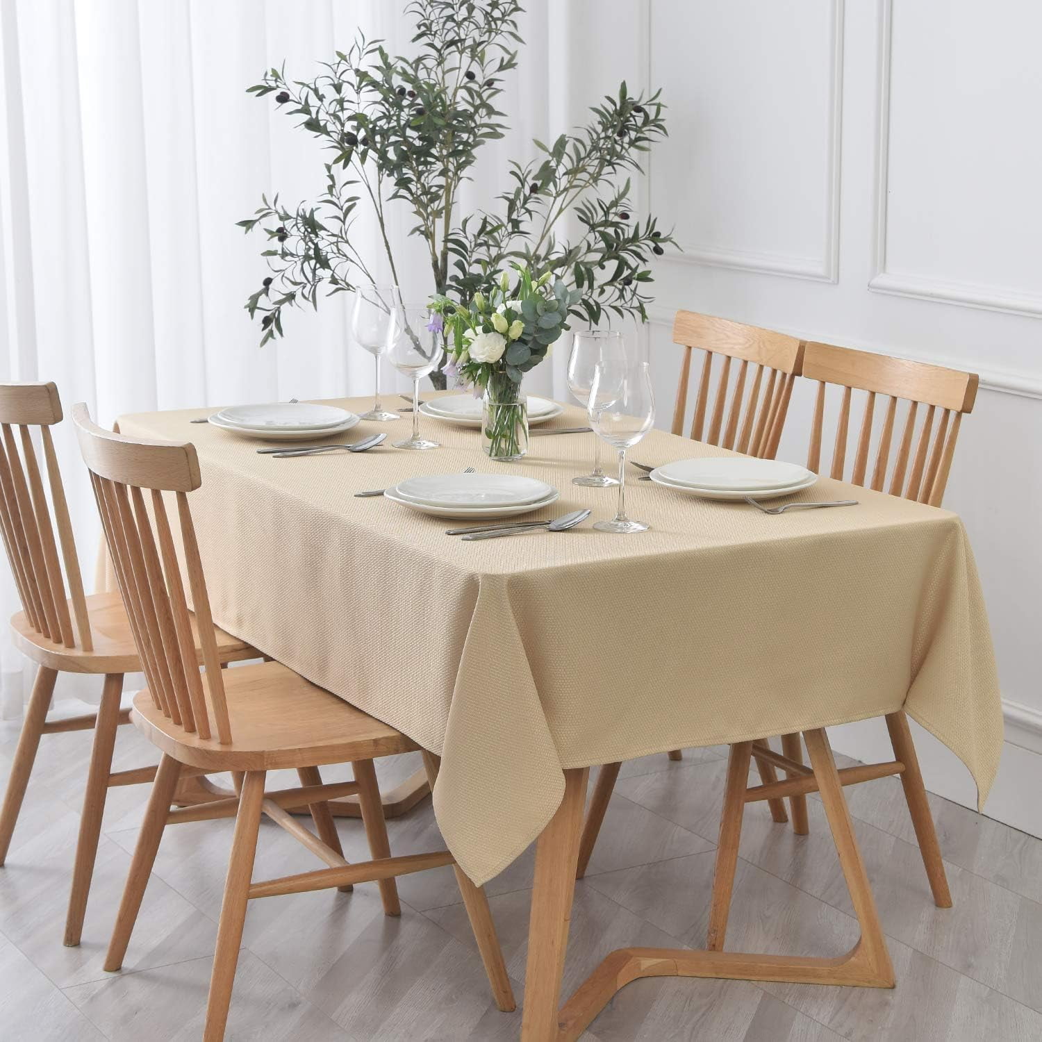 Textured Tablecloth Stain Resistant Waterproof and Wrinkle Resistant