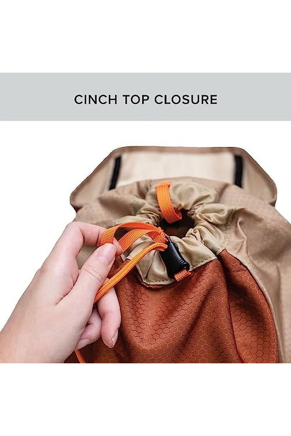 Tezos Juniper Daypack, Lightweight Hiking Backpack and Hydration Pack for Camping, Travel, Biking, and the Outdoors, 16 Liter (Desert Sand)