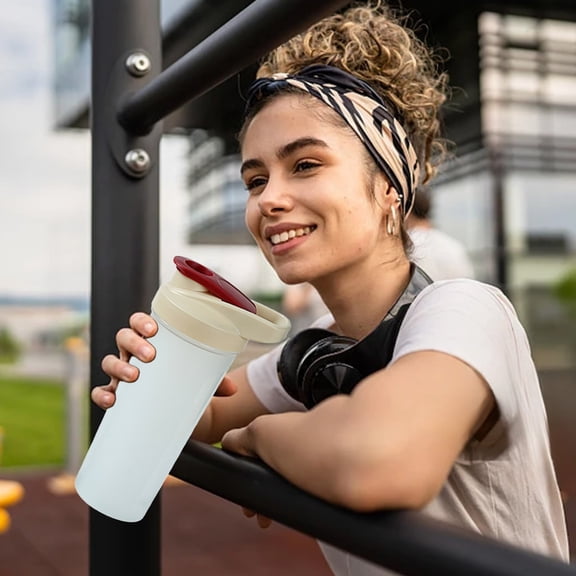Tgbvmt 800ML Fitness Sports Shaker Cup Large Capacity Wide Mouth Leak-Proof Flip Lid Built-In Mixing Ball One-Hand Grip Portable BPA-Free for Gym Exercise Outdoor Running Protein Powder Mixing