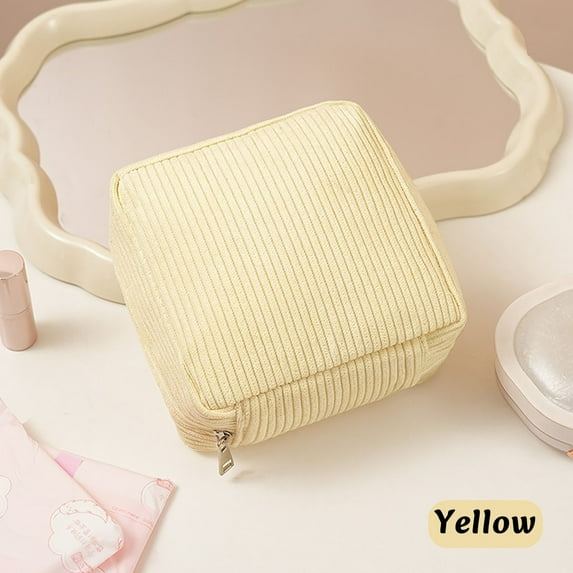 Tgbvmt Sanitary Napkin Storage Bag Portable Menstrual Organizer for Students with Hygienic Waterproof Fabric and Stylish Design Compact Pouch for School, Work, and Travel Use