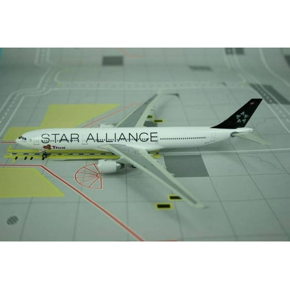 Thai Airways A330-300 "Star Alliance Old" ~HS-TEL (1:400)