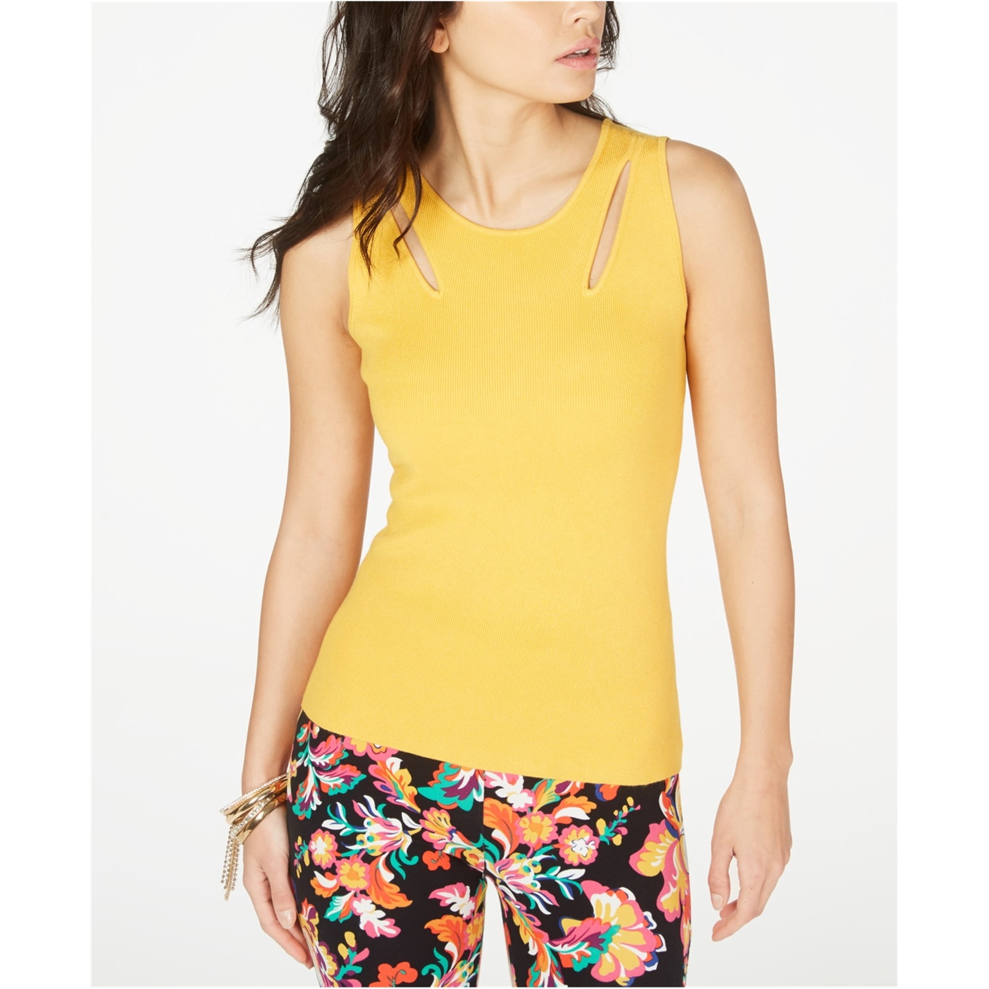 thalia sodi tops