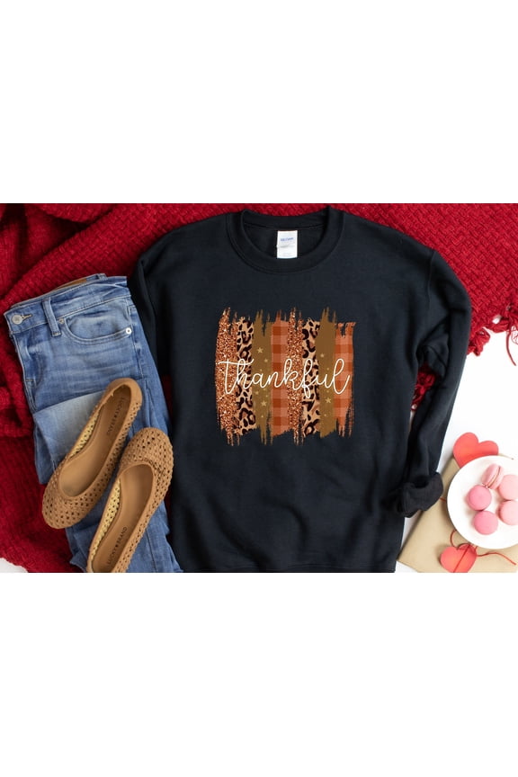 Thankful Blessed Leopard Print Sweatshirt – Cozy Fall Pullover, Retro Autumn Thanksgiving Sweater
