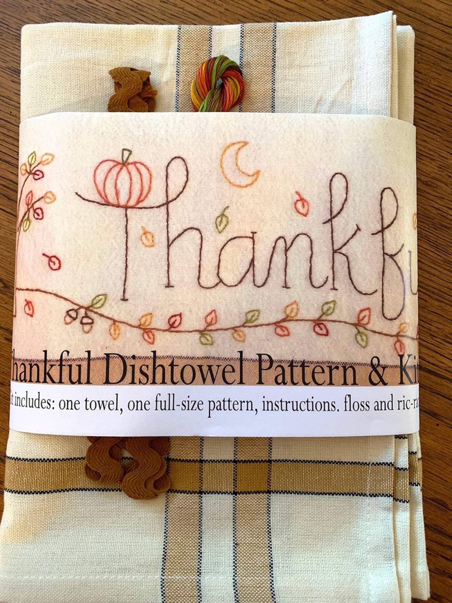 Thankful Dishtowel Pattern And Floss Kit from Bareroots