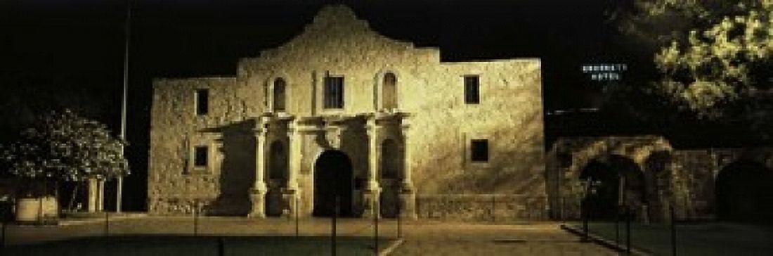 The Alamo San Antonio TX Canvas Art - Panoramic Images (37 x 12)
