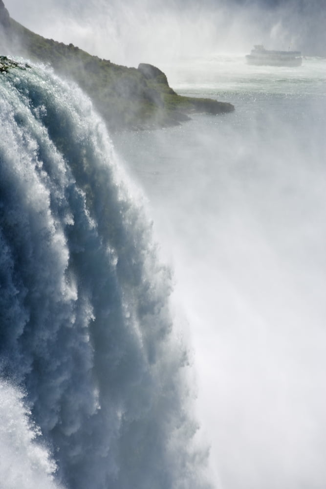 The American Falls And Maid Of The Mist From Prospect Point Niagara Falls New York Usa Canvas Art - Darwin Wiggett Design Pics (22 x 34)