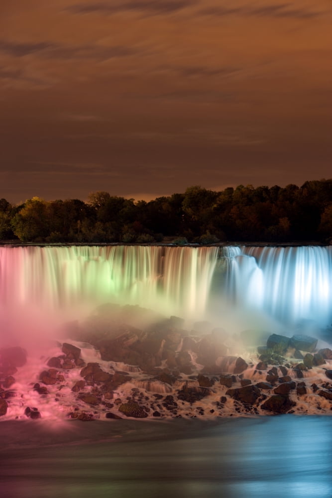 The American Falls At Night Niagara Falls New York Usa Canvas Art - Darwin Wiggett Design Pics (11 x 17)