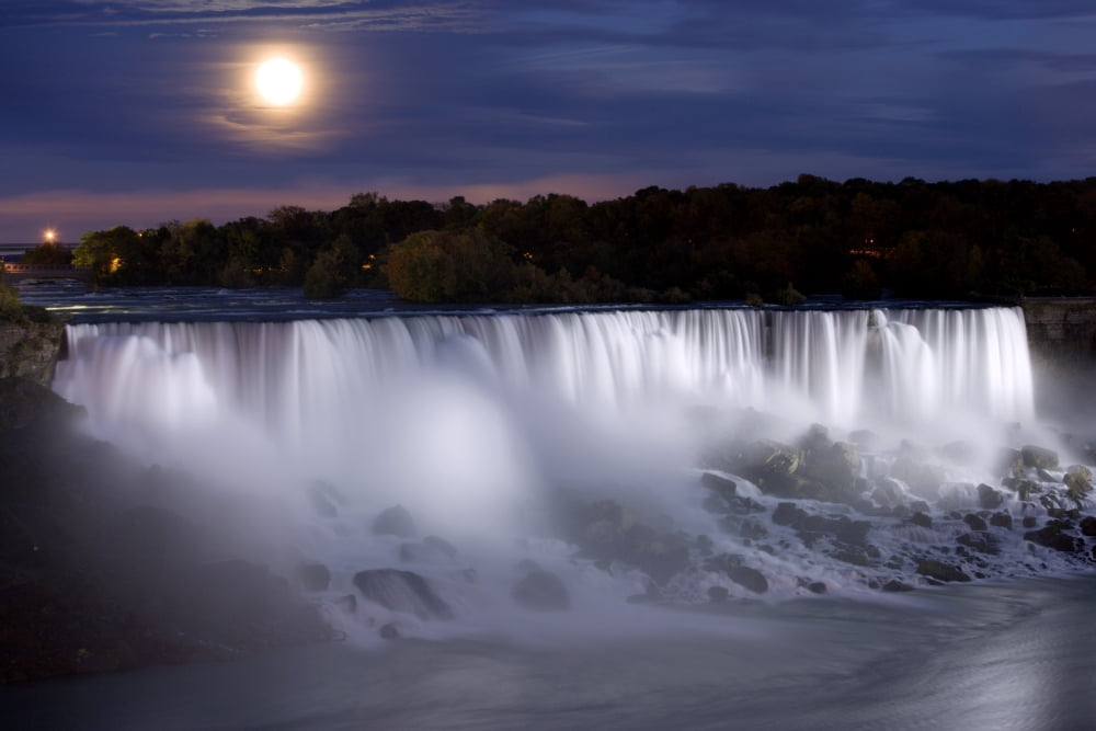 The American Falls At Night Niagara Falls New York Usa Canvas Art - Darwin Wiggett Design Pics (17 x 11)