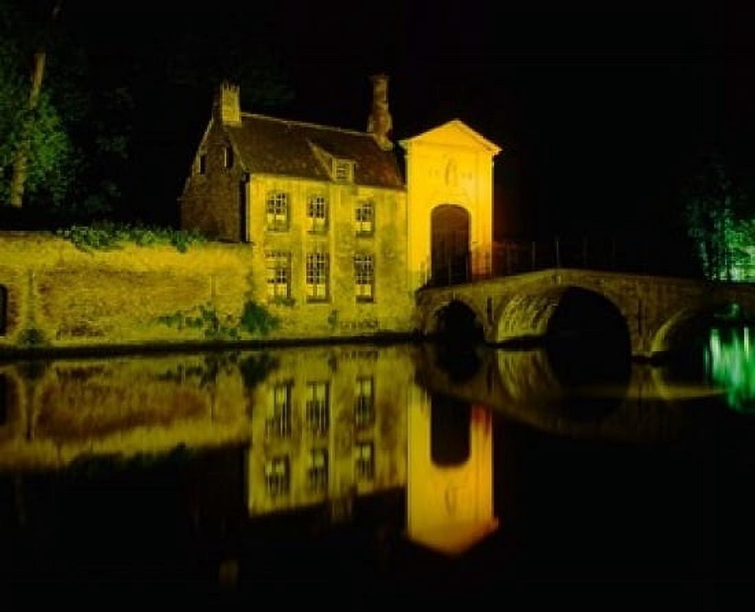 The Beguinage at Night Bruges Belgium Canvas Art - Paul Thompson DanitaDelimont (20 x 16)