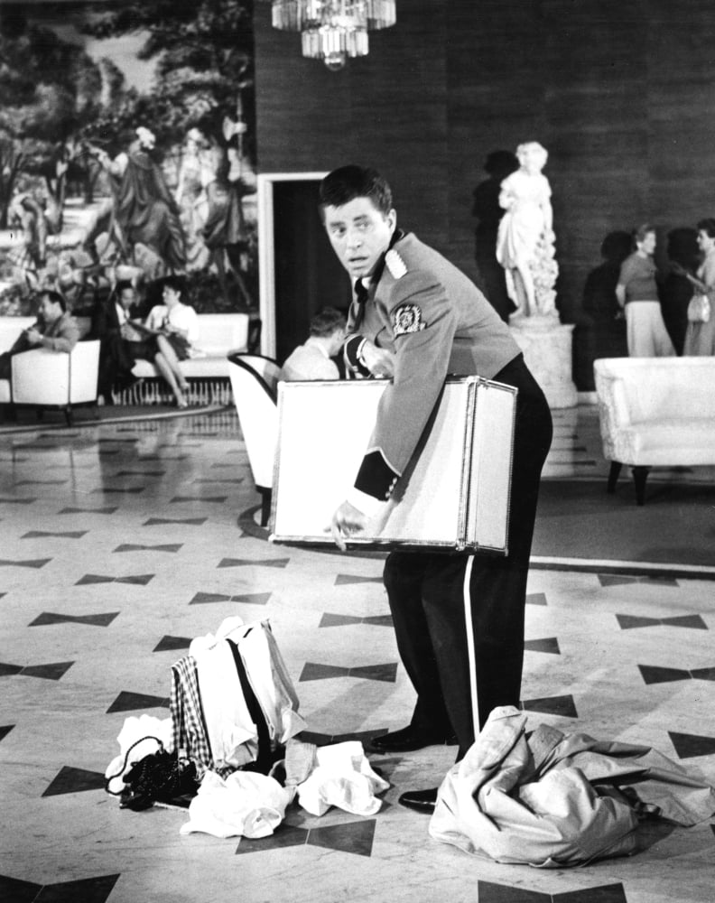 The Bellboy Canvas Art - (16 x 20)