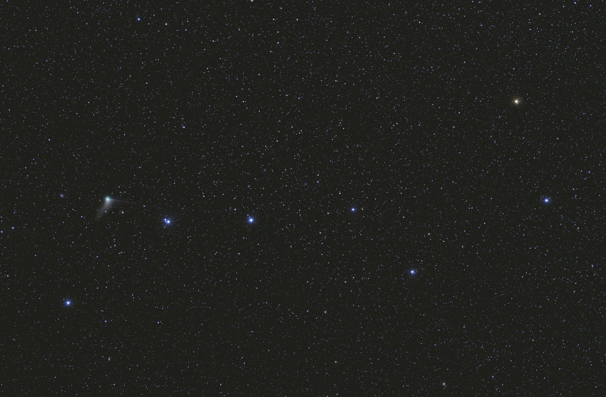 The Big Dipper and Comet Catalina Canvas Art - Lorand FenyesStocktrek Images (17 x 12)