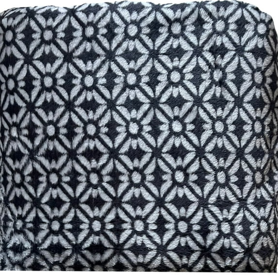 The Big One Oversized Plush Gray Geometric Floral Throw Blanket - 5ft x 6ft