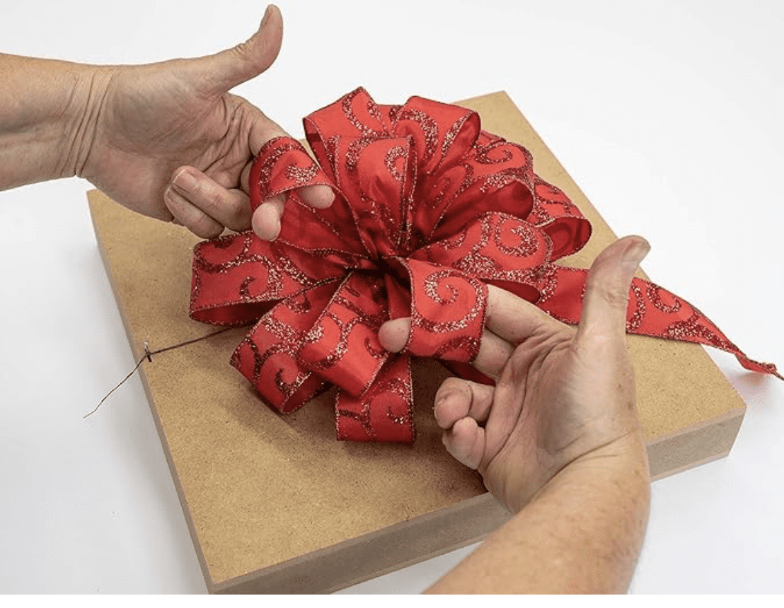 The Bow Fluffing Box Bow Maker - Pro Bow The Hand