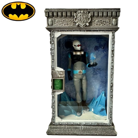 The Bradford Exchange Mr. Freeze Issue #3 from Batman: Arkham Asylum Light-Up Cell Block Villain Sculpture Collection 7-inches