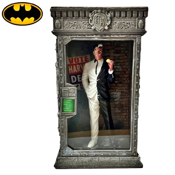 The Bradford Exchange Two-Face Issue #2 from Batman: Arkham Asylum Light-Up Cell Block Villain Sculpture Collection 7-inches