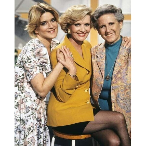The Brady Bunch Florence Henderson Maureen McCormick Ann B Davis 8x10 photo