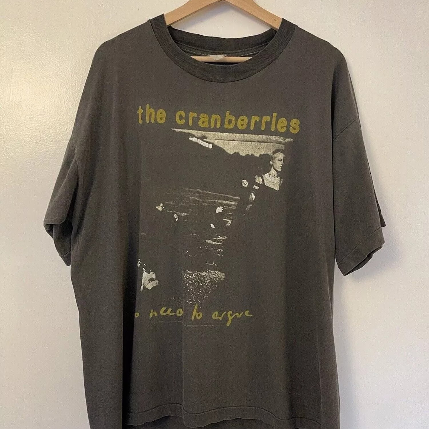 The Cranberries 1995 Tour Vintage Cotton Unisex T-shirt For Men