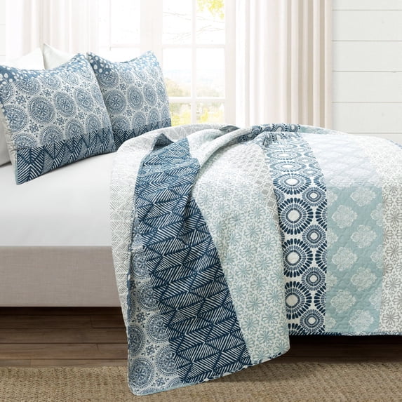 The Curated Nomad La Boheme 3-piece Striped Patterned Quilt Set Navy/Blue King Striped
