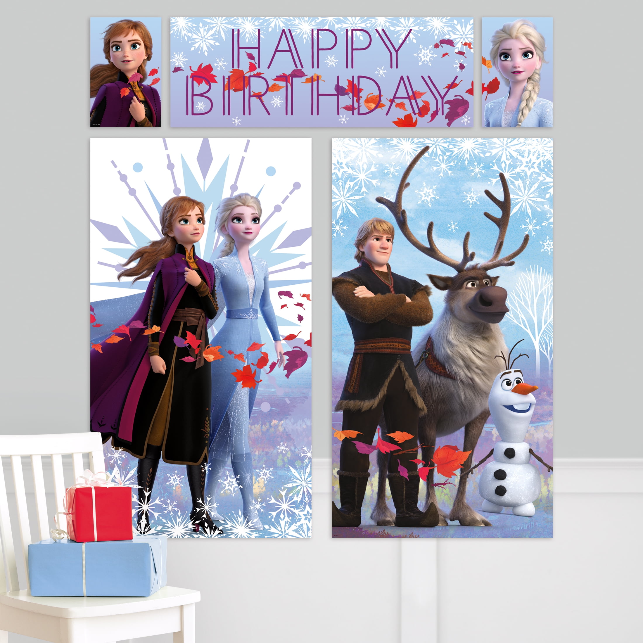 UNIQUE INDUSTRIES The Disney Frozen Scene Setters, designed with a blue and white theme