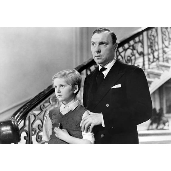 The Fallen Idol From Left: Bobby Henrey Ralph Richardson 1948 Photo Print (28 x 22)