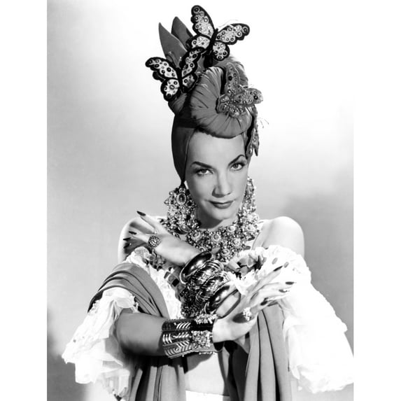 The Gang'S All Here Carmen Miranda 1943. Tm And Copyright � 20Th Century Fox Film Corp. All Rights Reserved. Courtesy: Everett Collection. Photo Print (8 x 10)