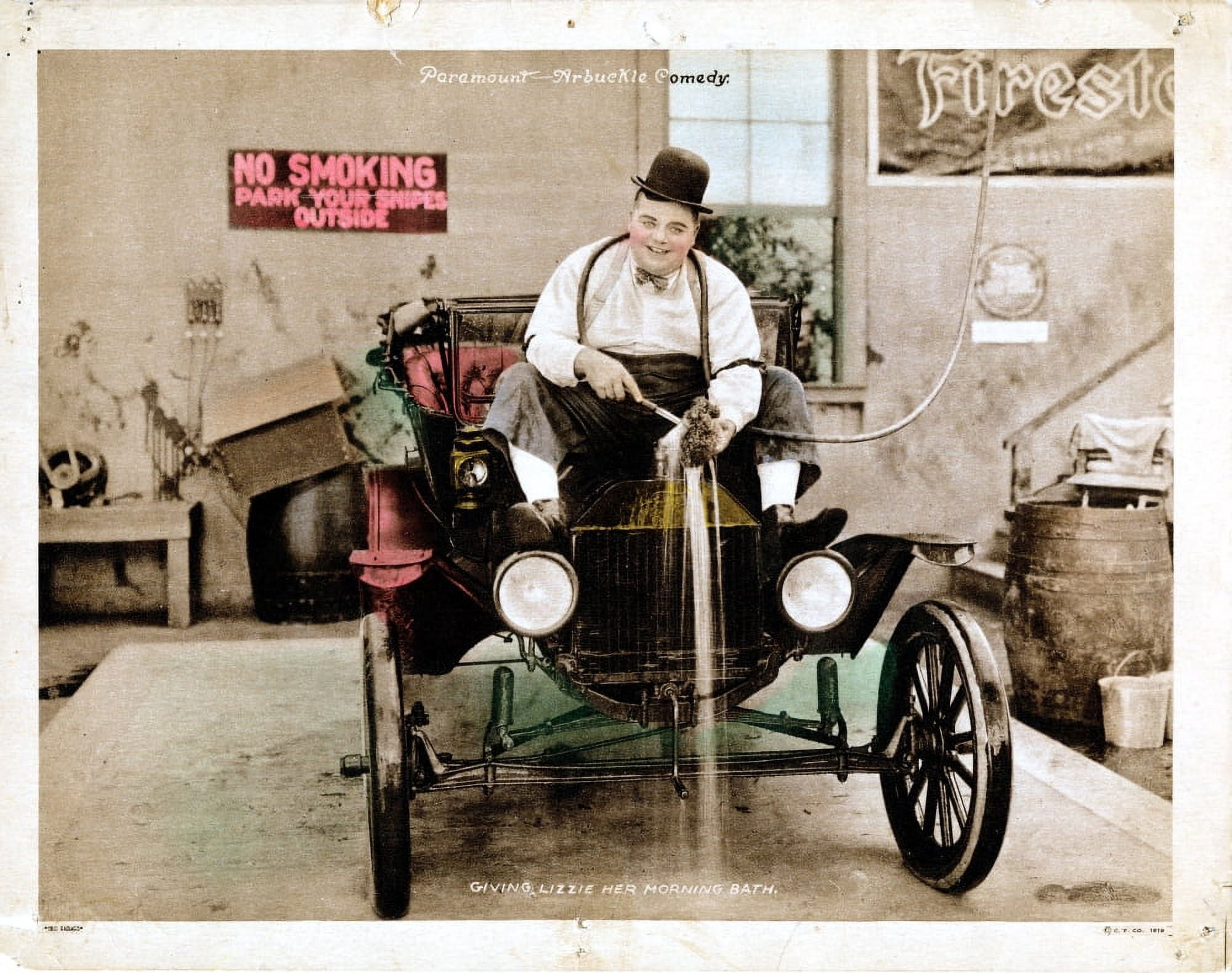 The Garage Canvas Art - (20 x 16)