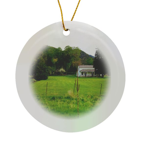 3drose, the Gardner Home in Pine Valley Utah That Is Historical on Green Lawn, Circle Porcelain Ornament