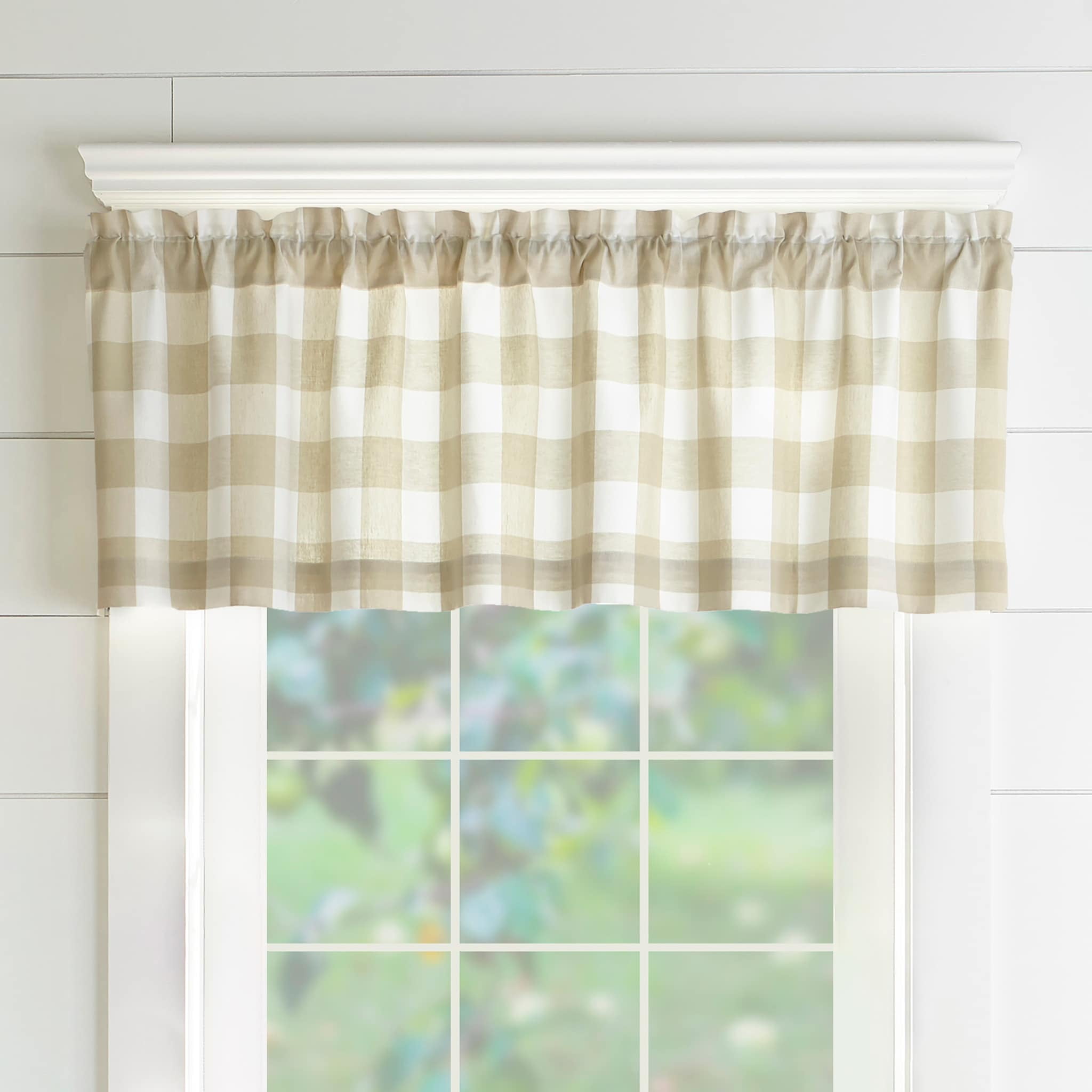 The Gray Barn Emily Gulch Buffalo Check Kitchen Curtain Valance 60" W